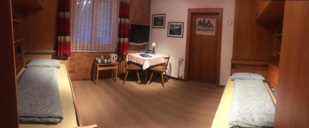 Haus Michael Apartment Вилабаса Екстериор снимка